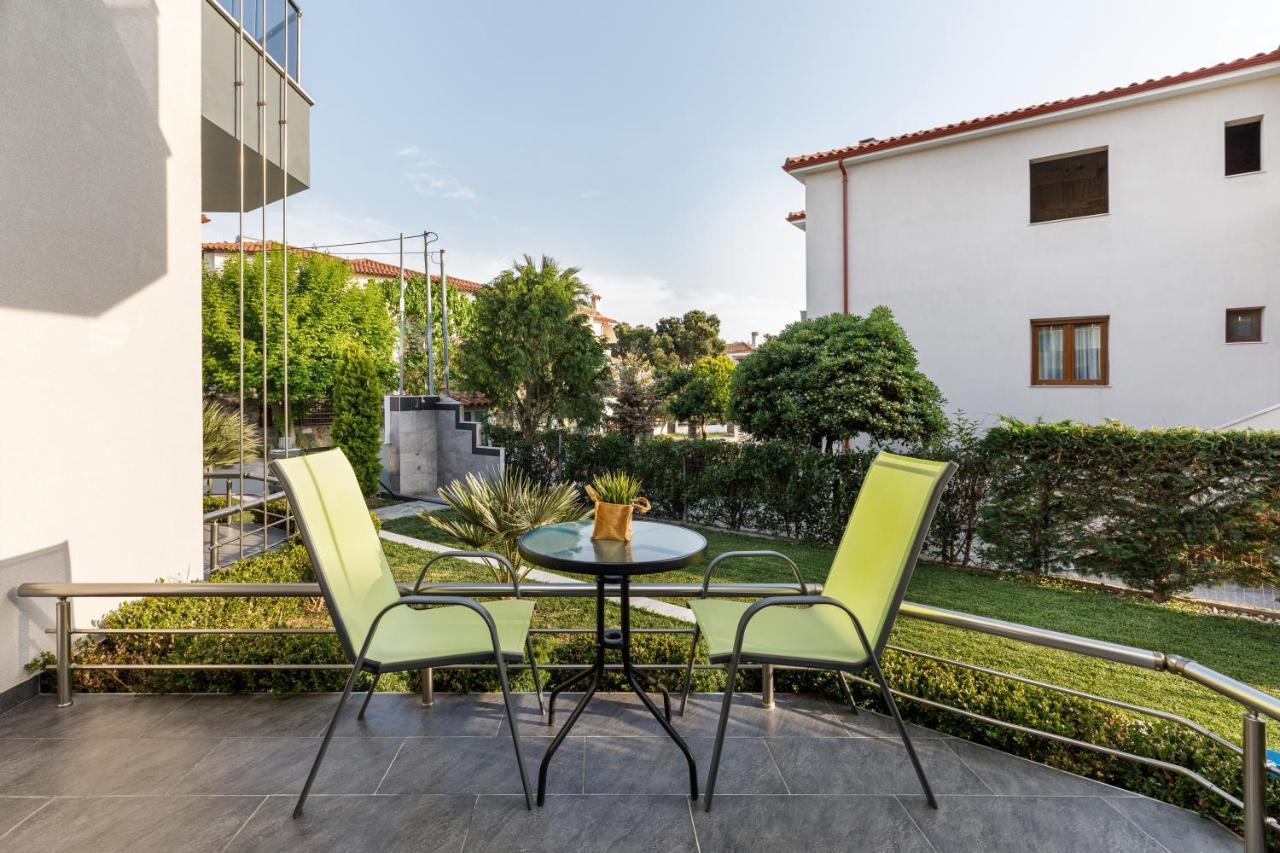 Ilis Villas Nikiti  Buitenkant foto