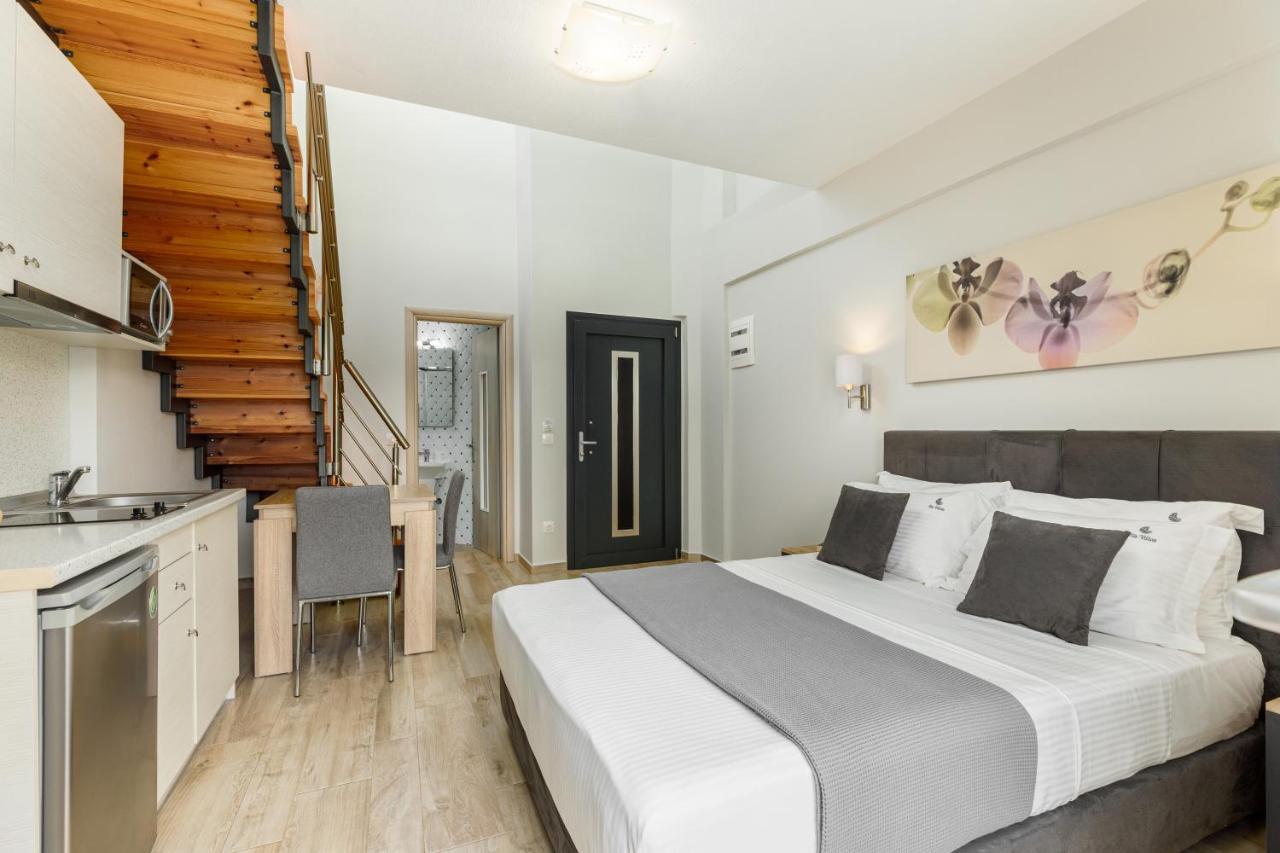 Ilis Villas Nikiti  Buitenkant foto